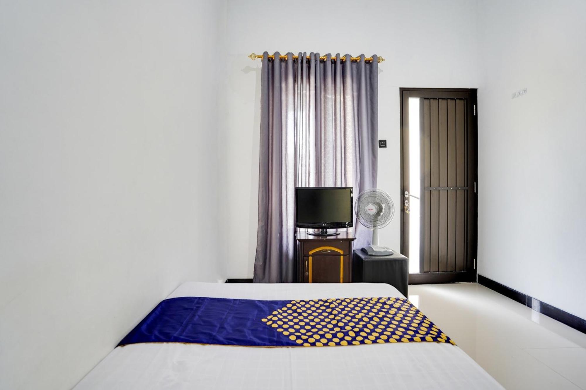 Spot On 91745 Rumah Kost Gresik Syariah Zewnętrze zdjęcie