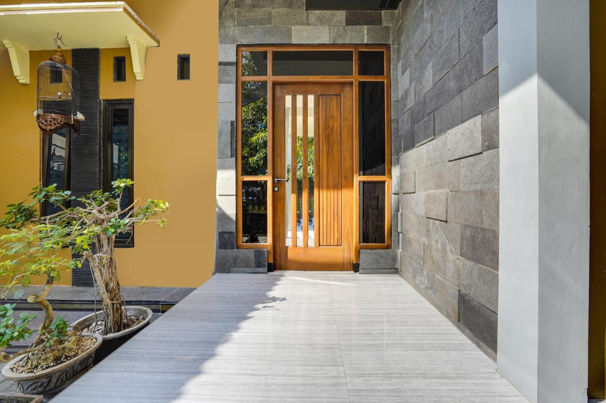 Spot On 91745 Rumah Kost Gresik Syariah Zewnętrze zdjęcie